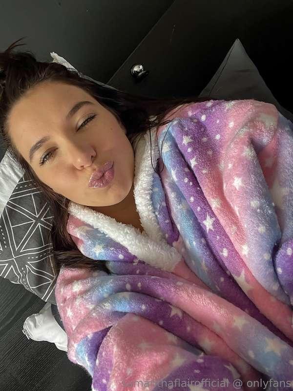 samanthaflairofficial image #3