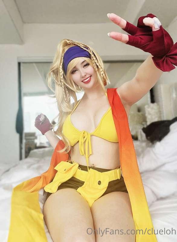Morning 🥰 spicy pics of this cosplay will be posted on my pa..