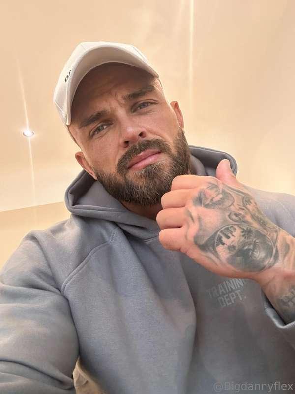 bigdannyflex main image