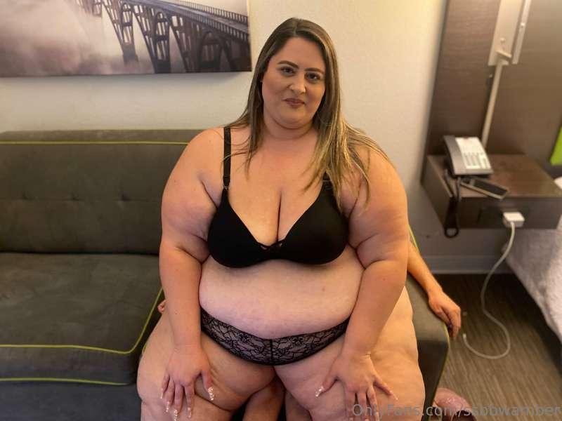 I love having a heated seat 😈💦