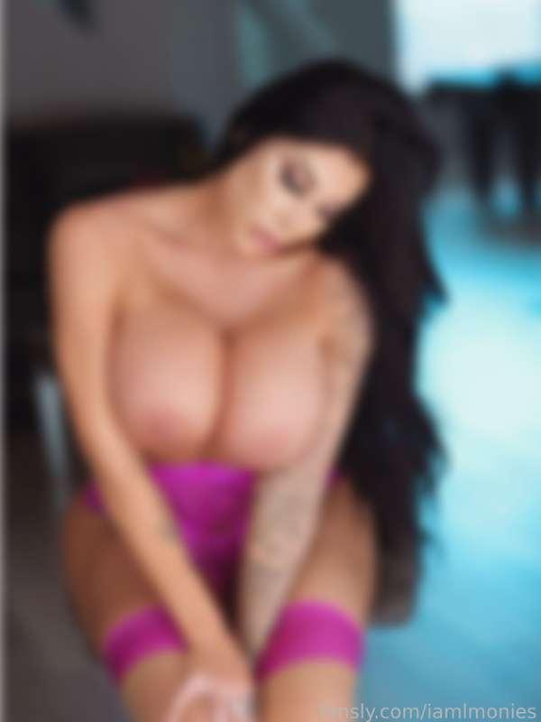Spoil your mistress for my birthday 🎂
#fyp #lmonies #birthday #mistress