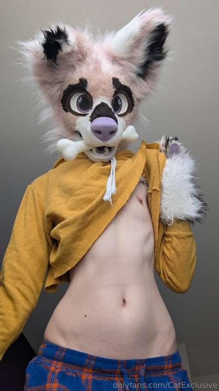 just one ☝️ titty 