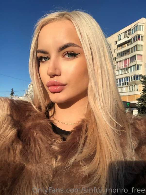 Black Friday is coming!😍 are you ready?🙈