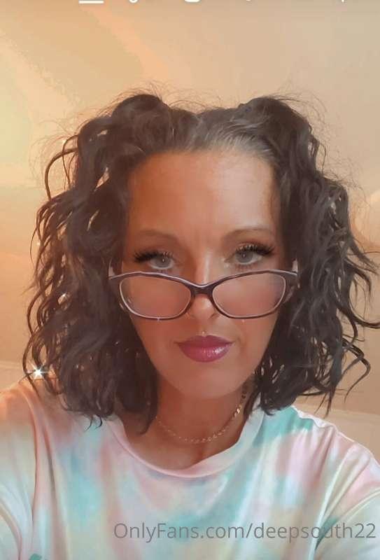 I think you've been bad. What am I gonna do about it?🤨