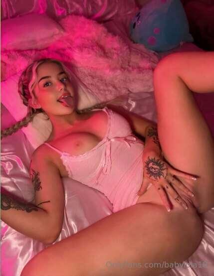 @graciepetite is celebrating her 18th birthday by creating a..
