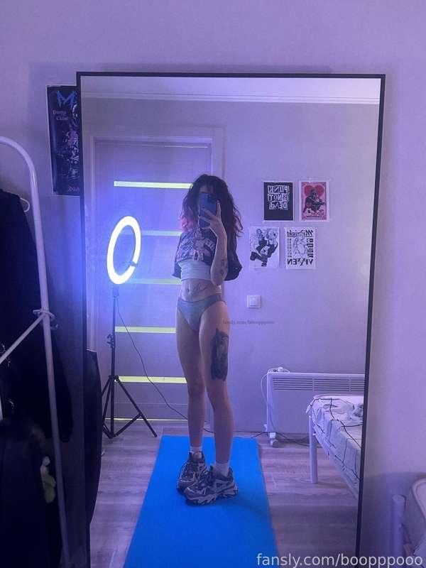Maybe you want to work out with me? 


#slim #fit #fyp #fitness #skinny #small #teasing #naughty #badgirl #horny #hornyteen 
