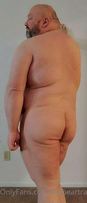 Good morning all my cubs and kittens! Here's a couple pics a..