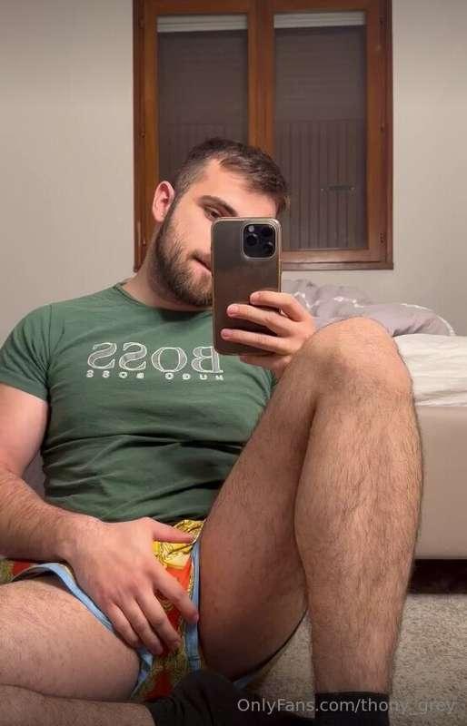 Wanna jump in the bed with me? the only rule is: Clothes off..