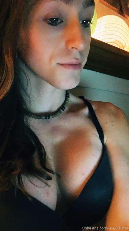Ordering me some new bra and panty sets plus some sexy linge..