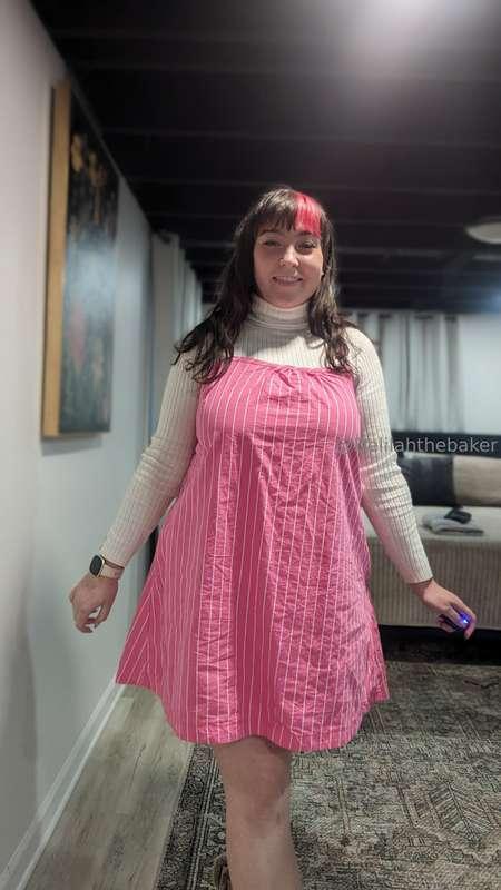 Swipe to pull my dress up