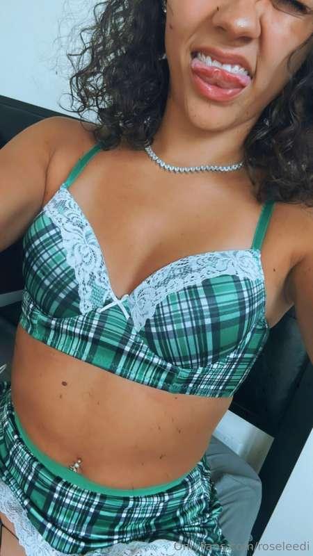 😏Lets have fun babe 