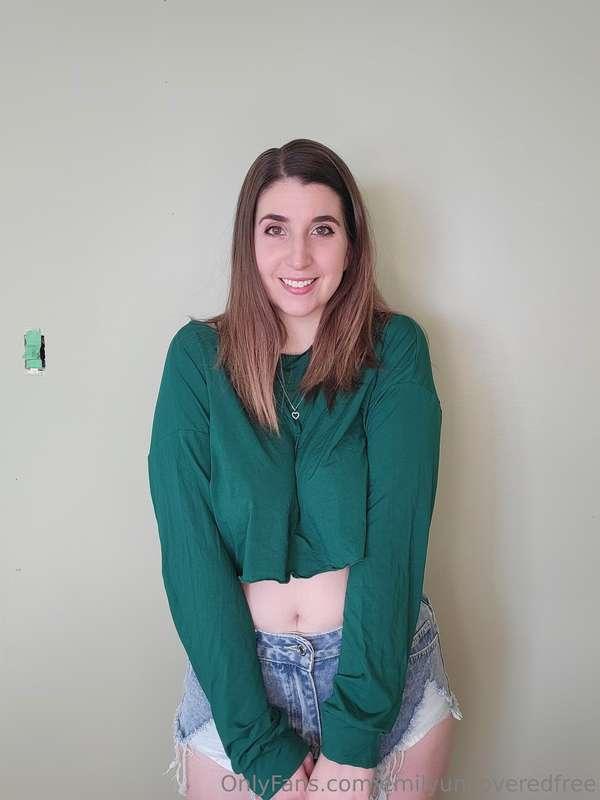 It feels like spring today 🌷🌞 I think it's about time to get..
