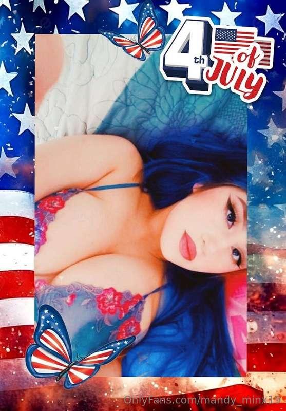 #advertisement  Hot Sexy Blue Hair Latina! Looking for some ..