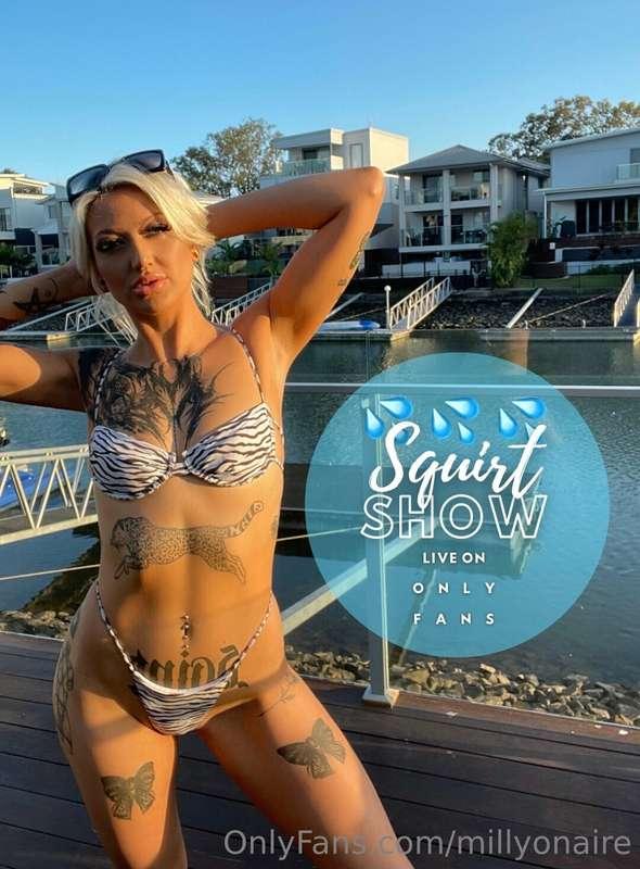 I learnt a new trick and I want to show you!! SQUIRT SHOW Li..