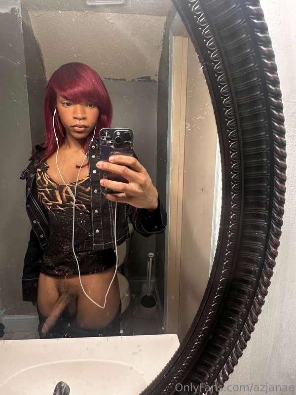 azjanae image #1