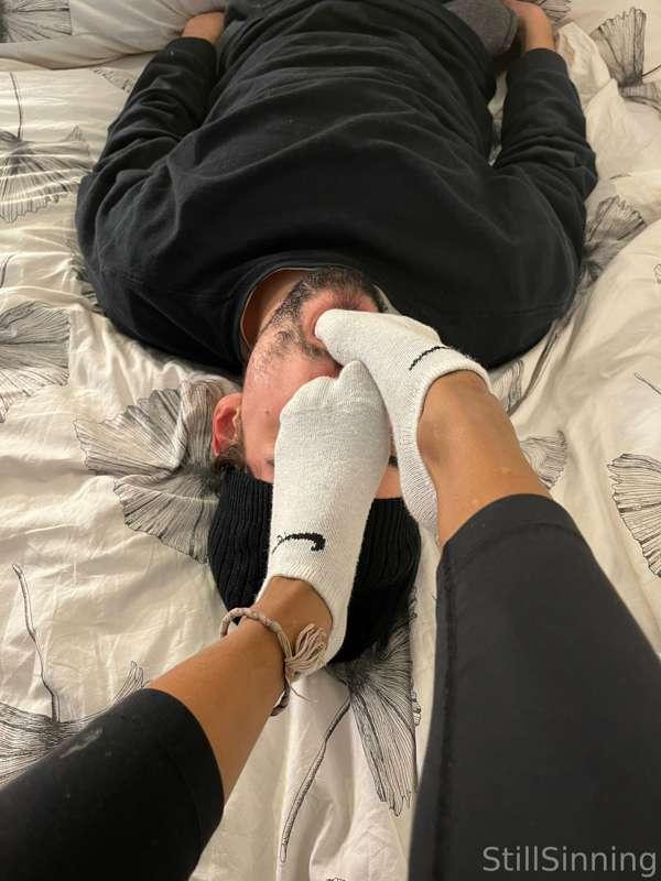 Open wide, footboy 😈 My after gym ritual 🏃‍♀️😏