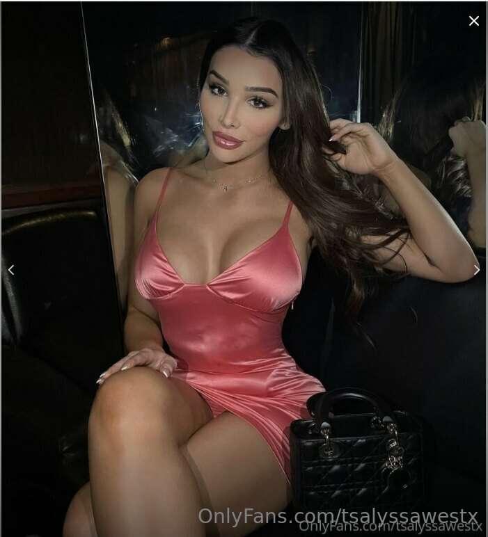 Which part of my body would you kiss first? 😜
