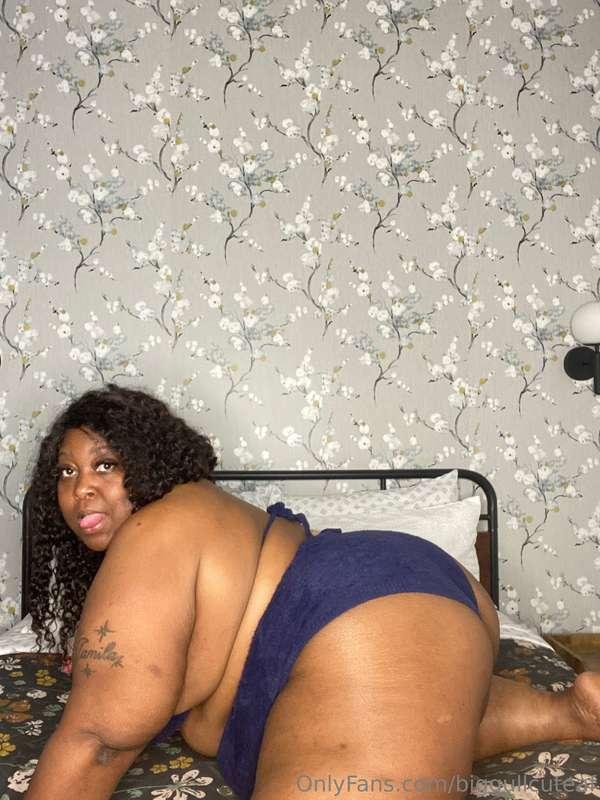 biggullcuteaf image #1