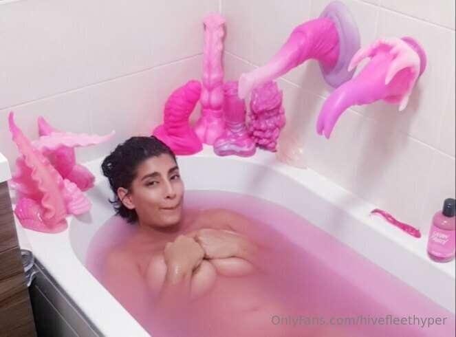 Pretty in pink ~ 🥰💖💖💖