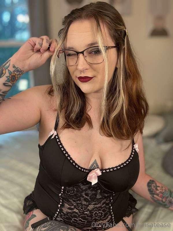 Cum on my tongue and watch me swallow with a smile