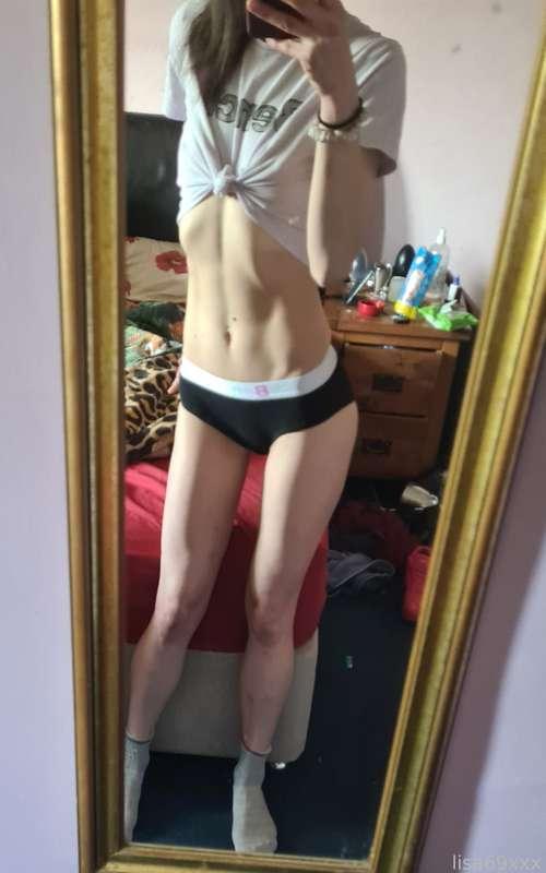 lisa69xxx image #1