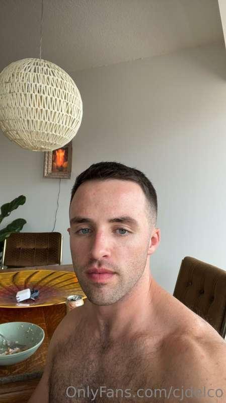 What fucking weekend. I filmed 4 videos for you guys 🤪 or mo..
