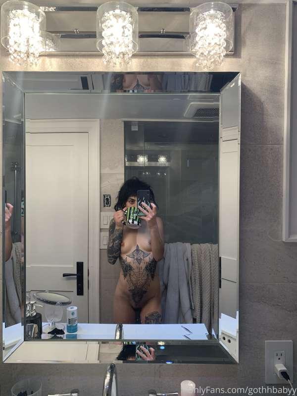 Good morning 🖤