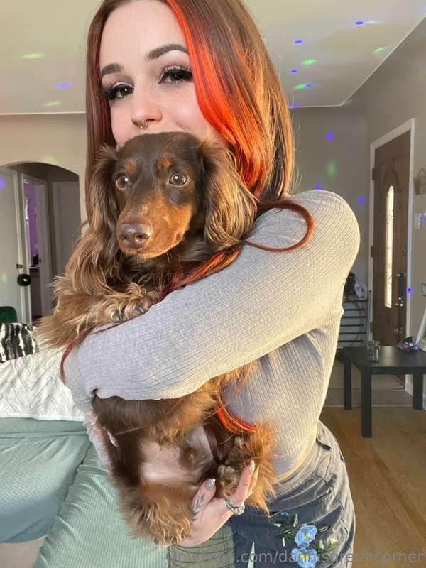 Dogs are a girls best friend. 😇🐾