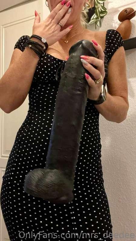 🥵 Say hi to my new friend Big Ben! 🍆😅