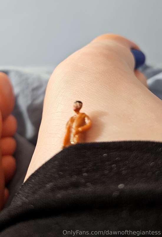 dawnofthegiantess image #1