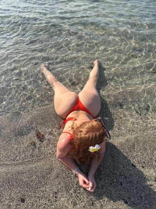 Good morning!!! Would you lay out in the sun with me?