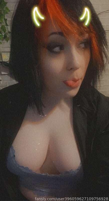 user396059627109756928 image #1