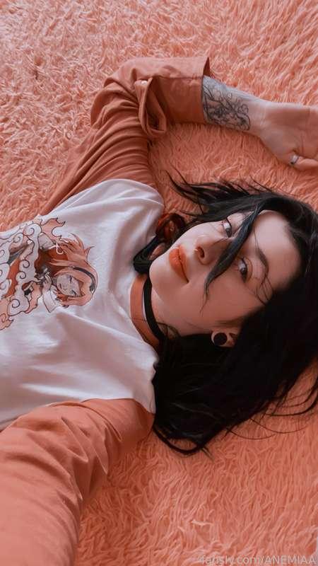 🌼✨ Text me if you also like to lie on the bed lol ^3^💫