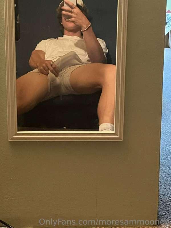 THIS WILL MAKE YOU WANNA CUM! 💦 

honestly my dick looks fuc..
