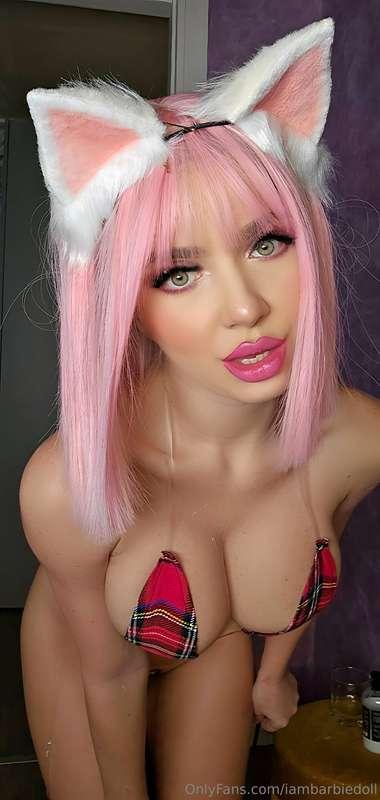 Channeling my inner pink princess today! 👑💕