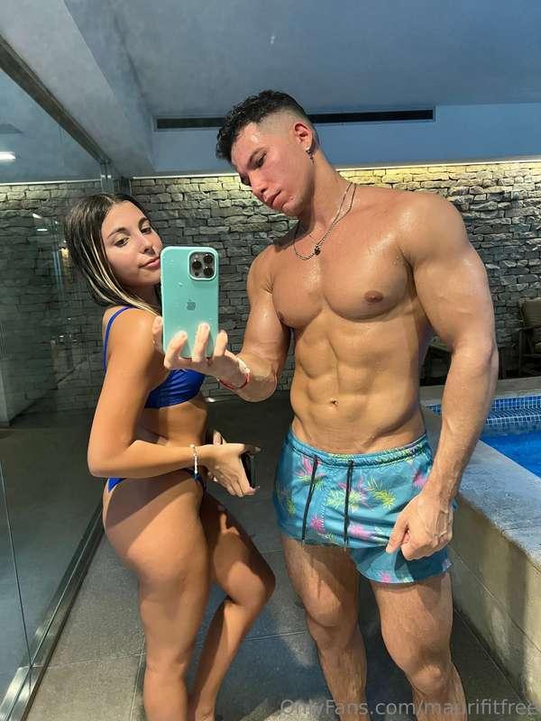 Nuevo video teniendo sexo en el baño del gym 🥵, suscribete p..