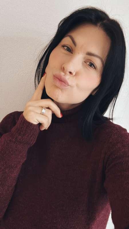Heute einfach nur ich, ganz spontan ein Selfie 📸💕Manchmal si..