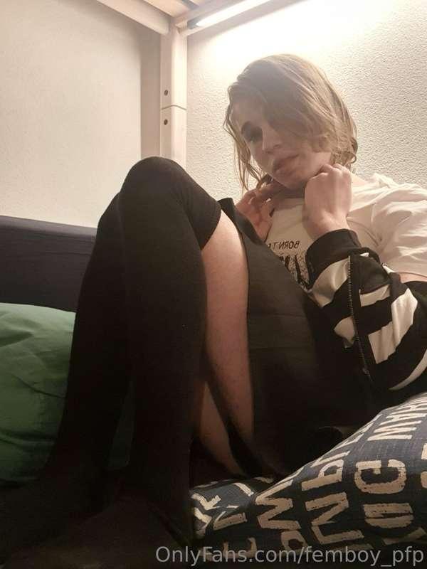 femboy_pfp image #2