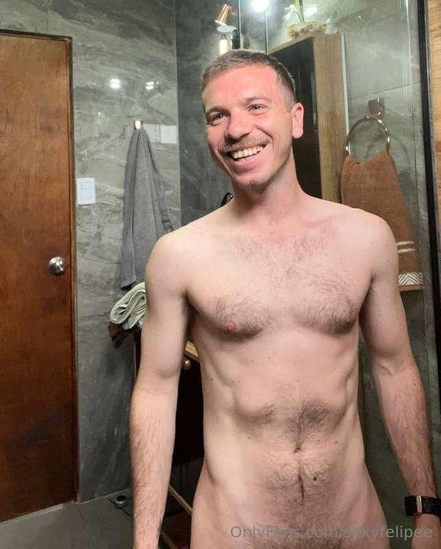 @latinblondarg@latinblondarg