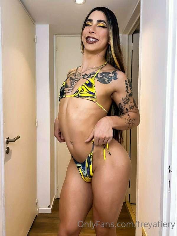 FREE TRIAL GIFT:  @HungBratz 
 @HungBratz
HORNY BIG DICK FUC..