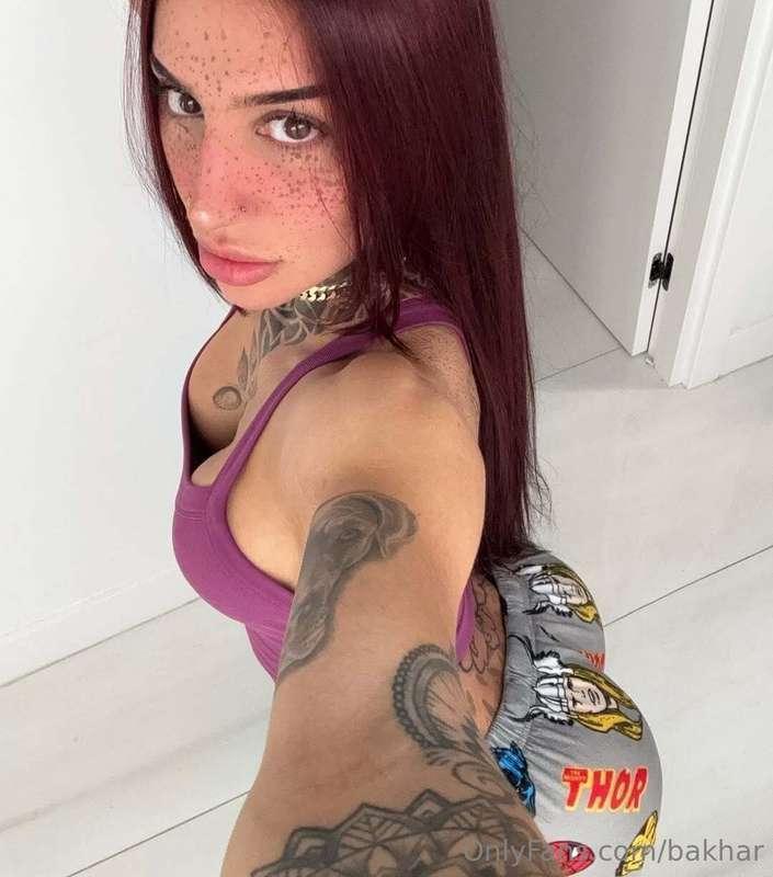 Hiiiiii check your dm 🫣