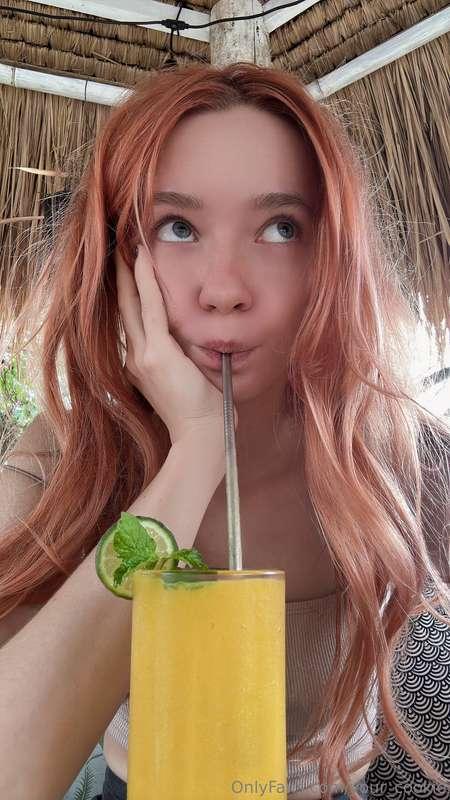 I feel like I could drink lemonade forever😂❤️