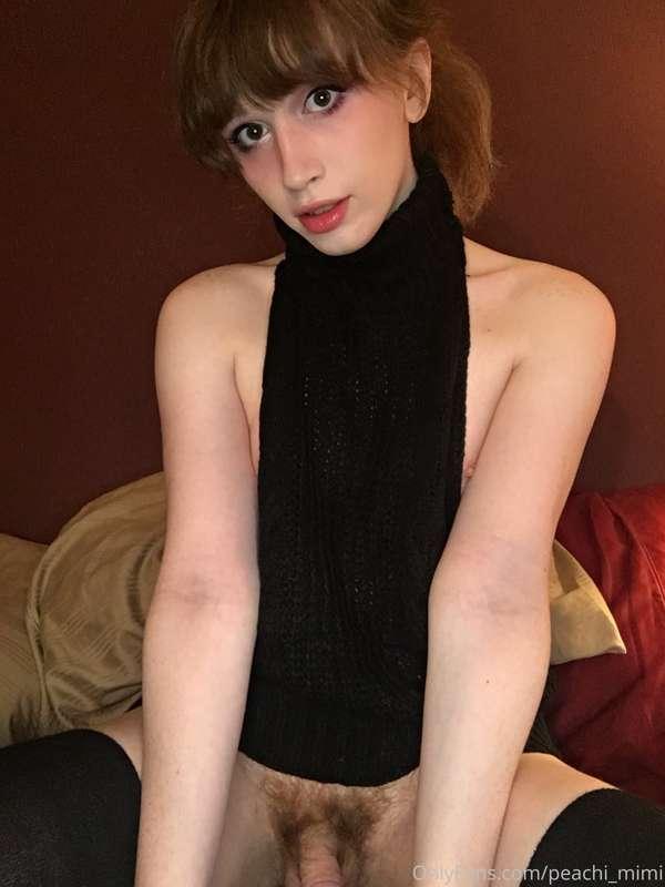 Hehe someone gifted me this lovely sweater off my amazon wis..