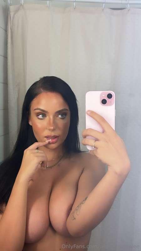 🤭