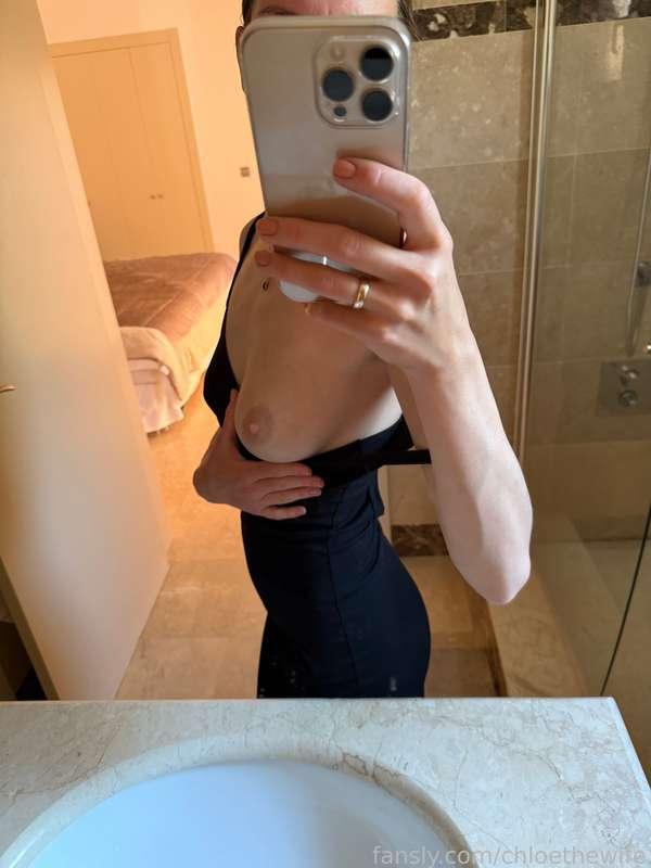 chloethewife image #1