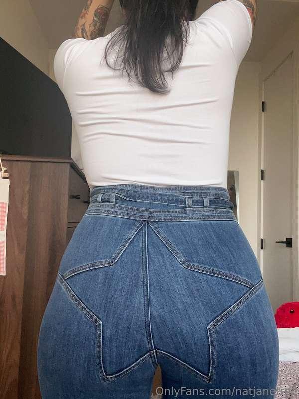 how badly do you want me to strip for you right now?