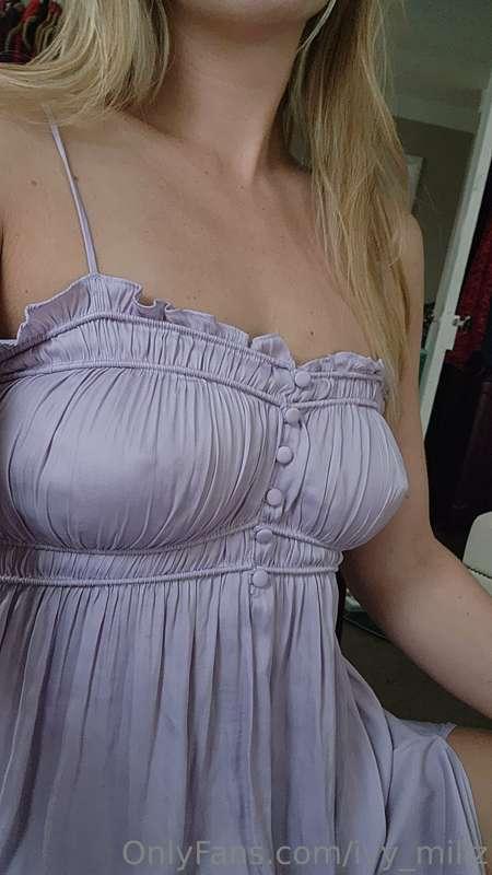 Do you like my dress?