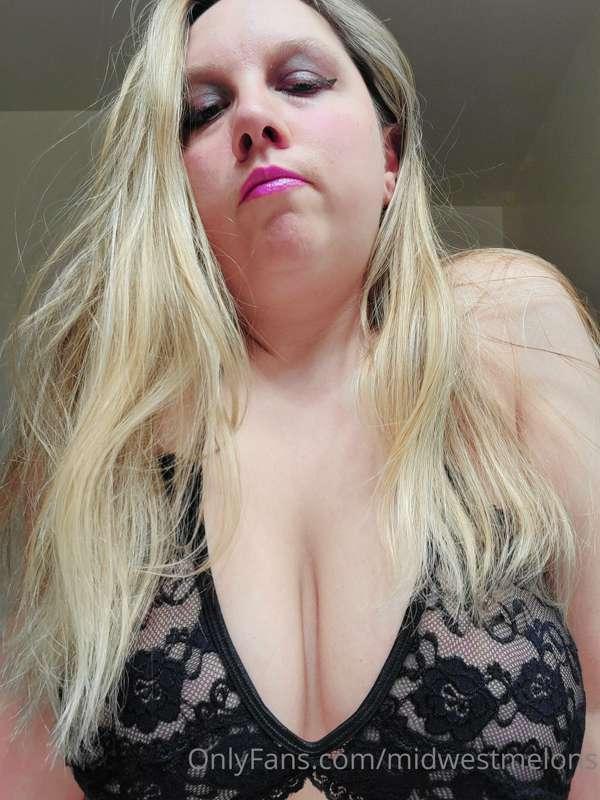 I love doing photo shoots for you all! See these ALL plus a ..