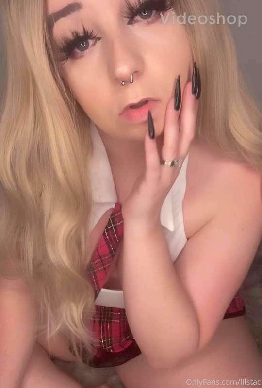 $3.15 XXX VIP 
Every sub gets a free sex tape 🥵
Pussy & sex ..