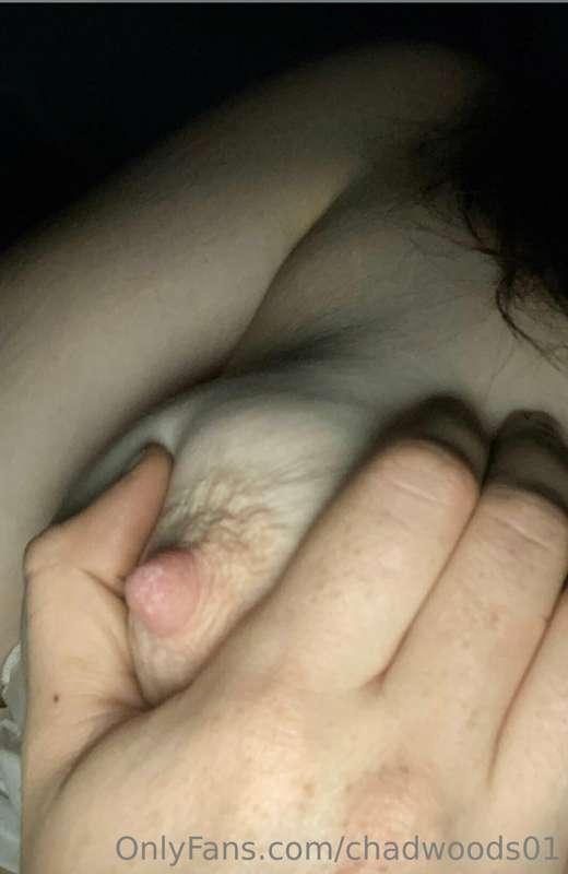 Watch me slip the tip in 💦 watch her wet pussy take my cock ..